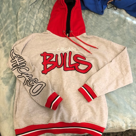 chicago bulls hoodie - Picture 1 of 2